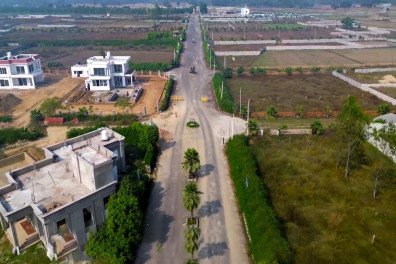 Farm house in lucknow-the villagio agricultural  land for sale in lucknow